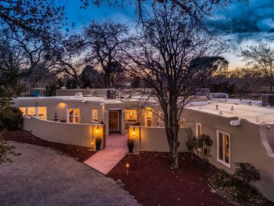 4120 Dietz Farm Cir NW, Los Ranchos De Albuquerque, NM, 87107