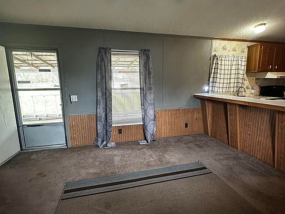 5th image of 560 Bo Howard Rd