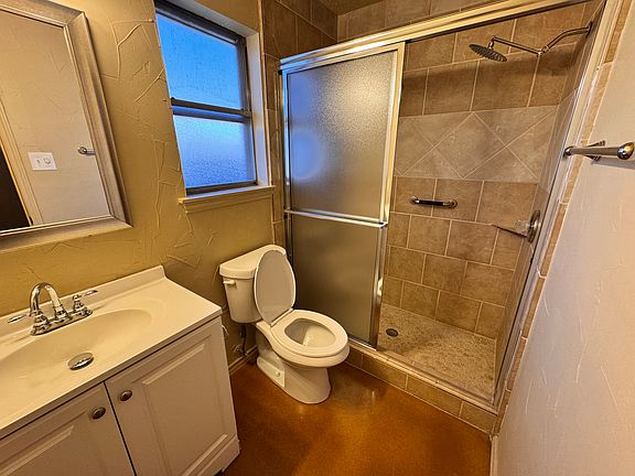4th image of 5204 Hideaway Ct