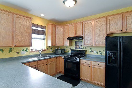 Large kitchen
