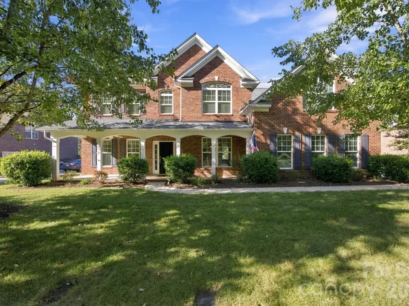 146 Northbridge Dr, Mooresville, NC 28115