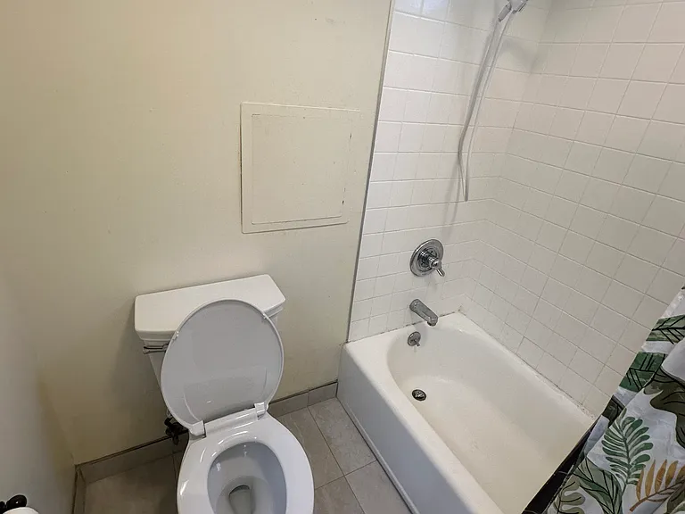 909 Ala Nanala St #1101 — Photo 10