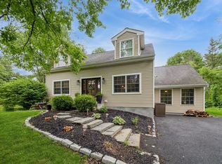 7 Lenart Pl, Hopewell Junction, NY 12533