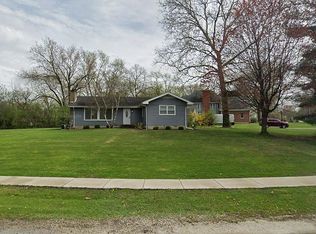 1519 Foothill Dr, Wheaton, IL 60187