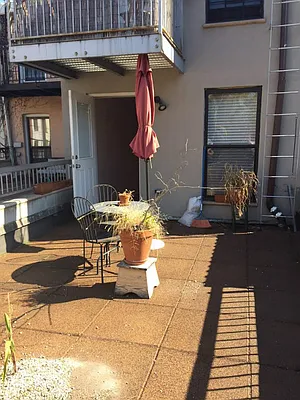 Rented by Brooklyn Bridge | media 4