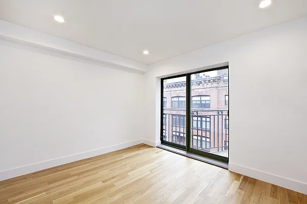 Rented by Bold New York | media 15