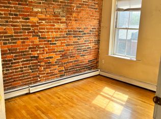 25 Ridgeway Ln, Boston, MA 02114