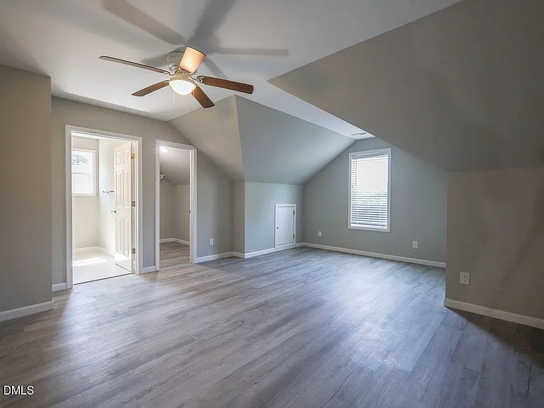 255 Erwin Rd #A — Photo 11