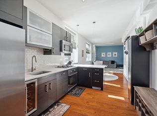 501 Vine St #B, Philadelphia, PA 19106