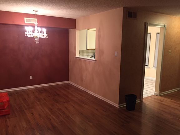 4th image of 18016 Clark Ct