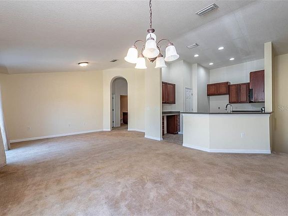 4th image of 6708 Eagle Feather Dr