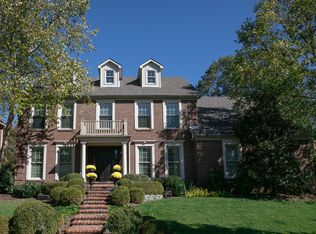 2225 Woodburn Hall Rd, Lexington, KY 40515