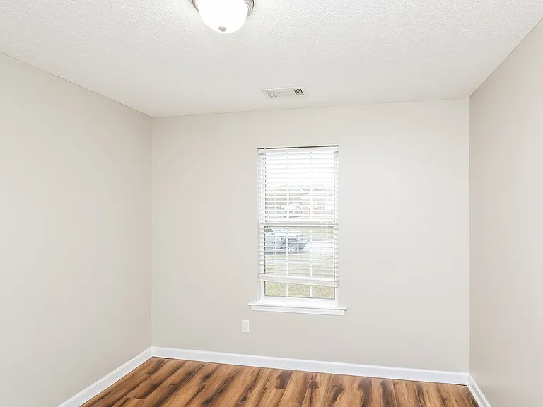 355 Village Dr — Photo 12