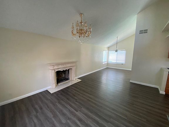 3rd image of 21905 Tolani Ct