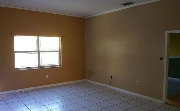 4th image of 5329 NW 188th St