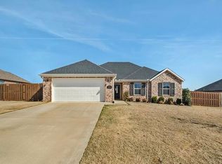 470 La Riata St, Fayetteville, AR 72730