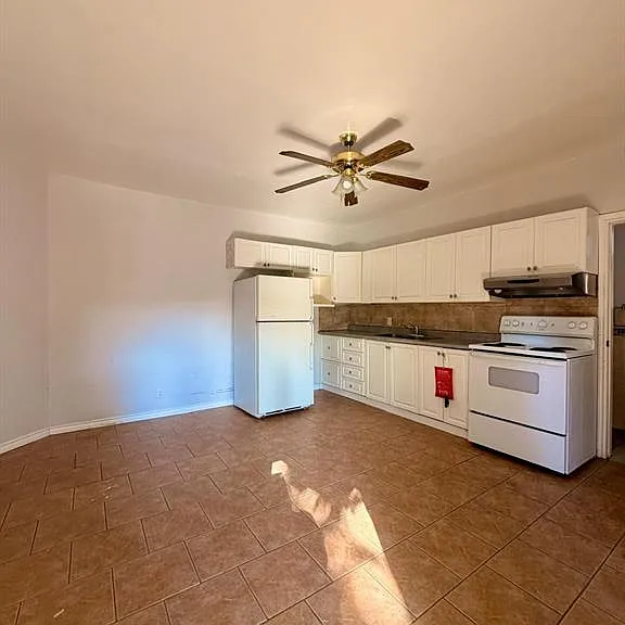 464 Janette Ave #1 — Photo 3