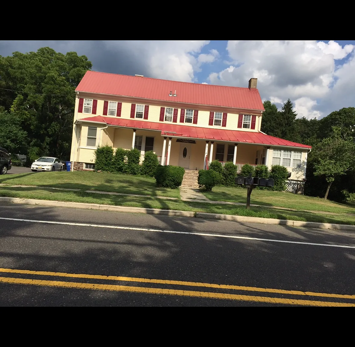 2 bed, 1000 sqft, $1,800 — Photo 4