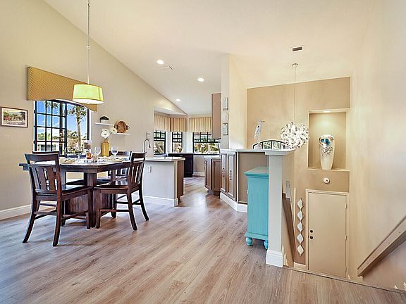 3rd image of 7884 Lexington Club Boulevard #D