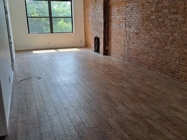 105 Water St APT 3, Staten Island, NY 10304