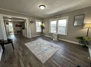 723 W Parker St, Waterloo, IA 50703