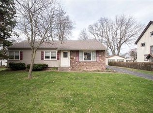 600 Laurelton Rd, Rochester, NY 14609
