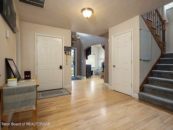 4th image of 539 Kodiak Cir