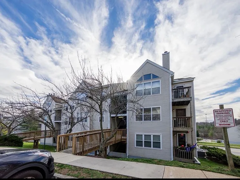 5630 Ringwood Dr #F — Photo 1
