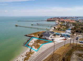 428 S Fulton Beach Rd, Rockport, TX 78382