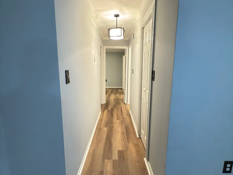 5618 Bloomfield Dr #201 — Photo 13