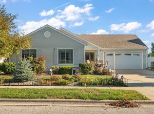 1853 Byfield Pkwy, Valparaiso, IN 46385