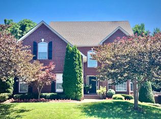 11468 Woodcliff Dr, Knoxville, TN 37934
