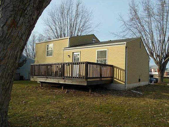 4th image of 125 Wickham Farm Dr