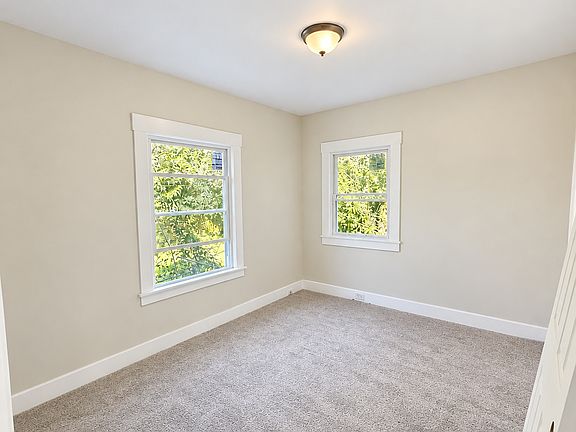 4th image of 903 E 130th St #2