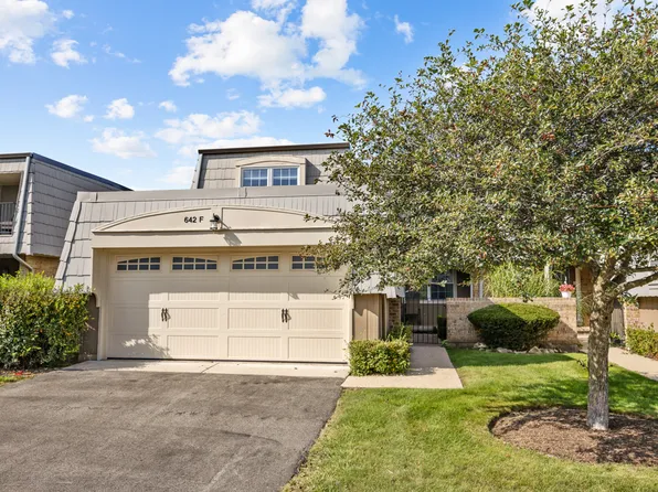 642 Burgundy Ct Unit F, Elk Grove Village, IL 60007
