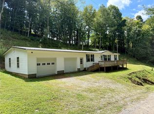 214 Thompson Hollow Rd, Vilas, NC 28692