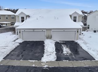 163 Maryland Ln, Pingree Grove, IL 60140