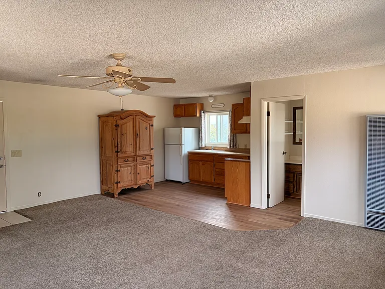116 Catalina Dr — Photo 1