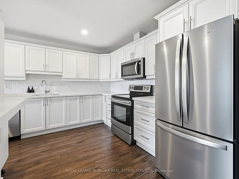 1477 Lakeshore Rd #305 — Photo 12