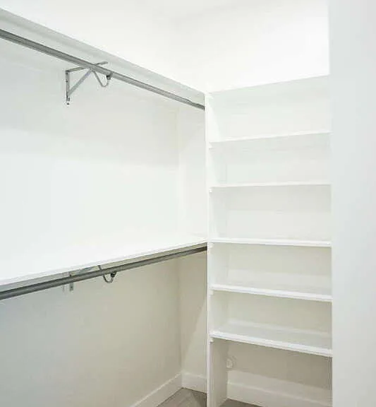 2531 E Broadway Rd — Photo 28