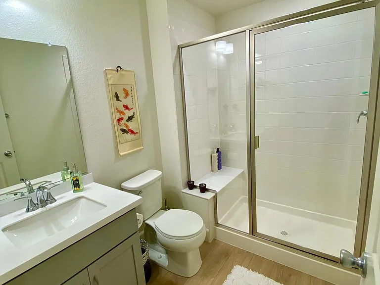 Downstairs suite full bath