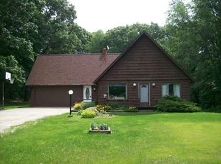 4601 Walz Rd, Jackson, MI 49201