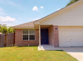 208 Elbert Ln #A, Killeen, TX 76548