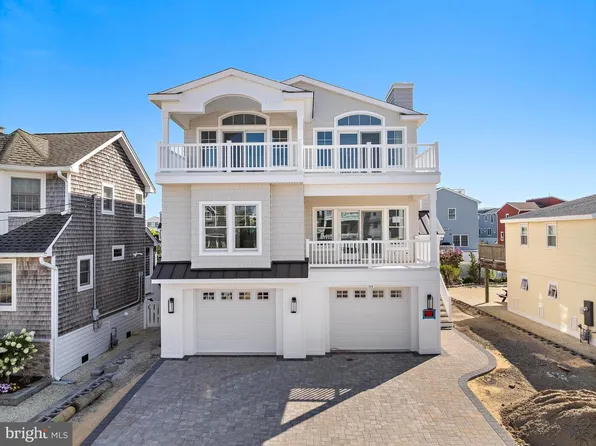 328 N 7th St, Surf City, NJ 08008