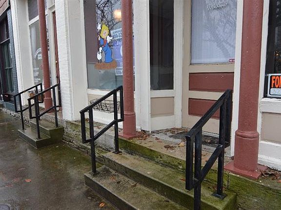3rd image of 324 S Main St #326