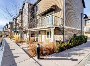 444 N Legacy Point SE, Calgary, AB T2X3Z3