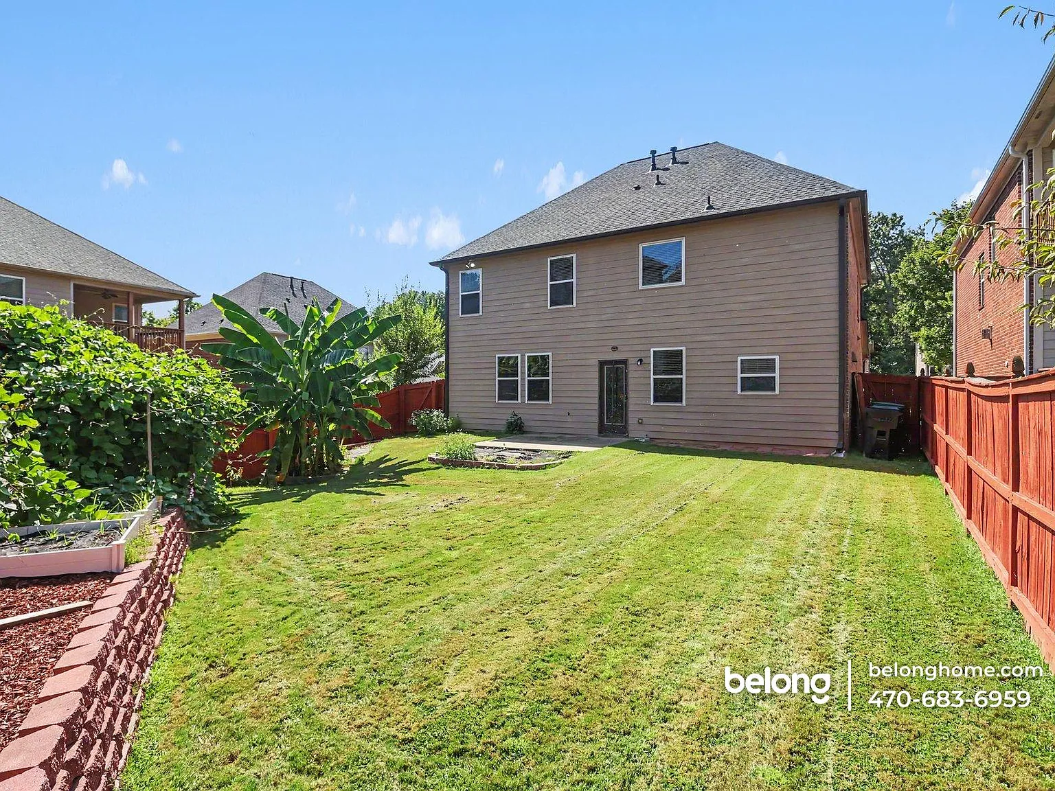 4 bed, 2.5 bath, 2800 sqft, $3,515 — Photo 2