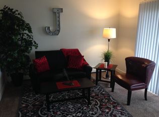 2225 N Reynolds Rd APT 9, Toledo, OH 43615