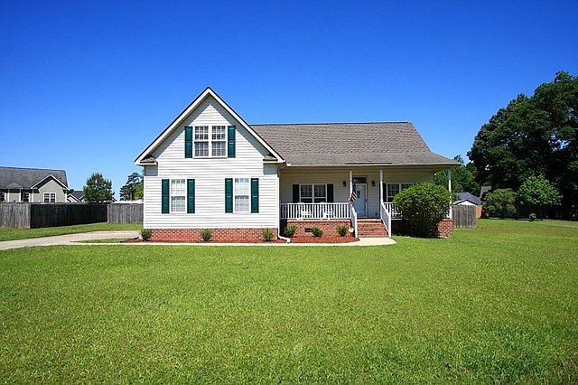1st image of 205 Crescent Creek Dr