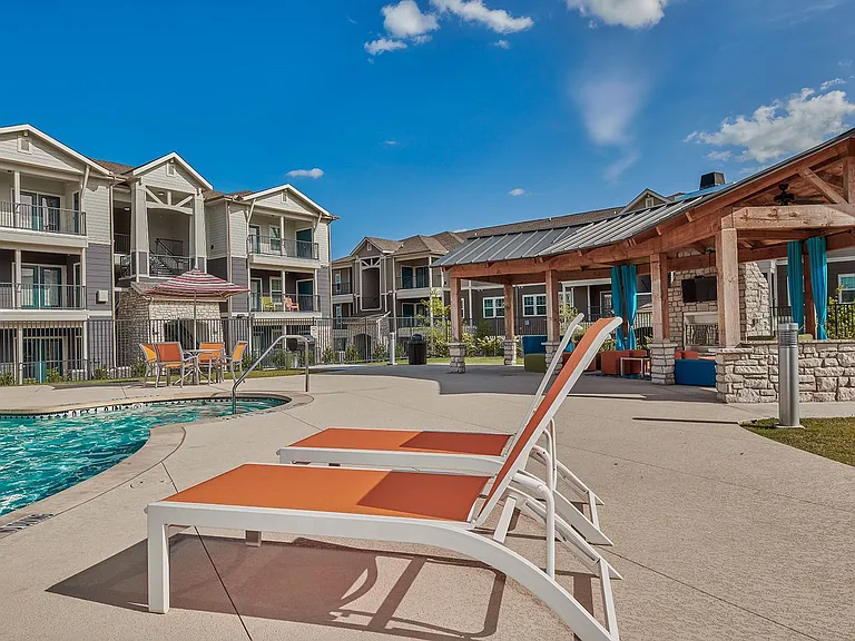 Roots at Waco apartments community photo
